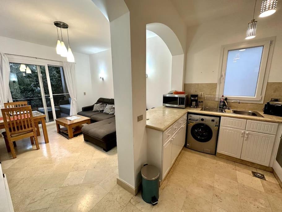 2 Bedroom Condo, With Pool, And Beach & Lagoon Access Hurghada Buitenkant foto