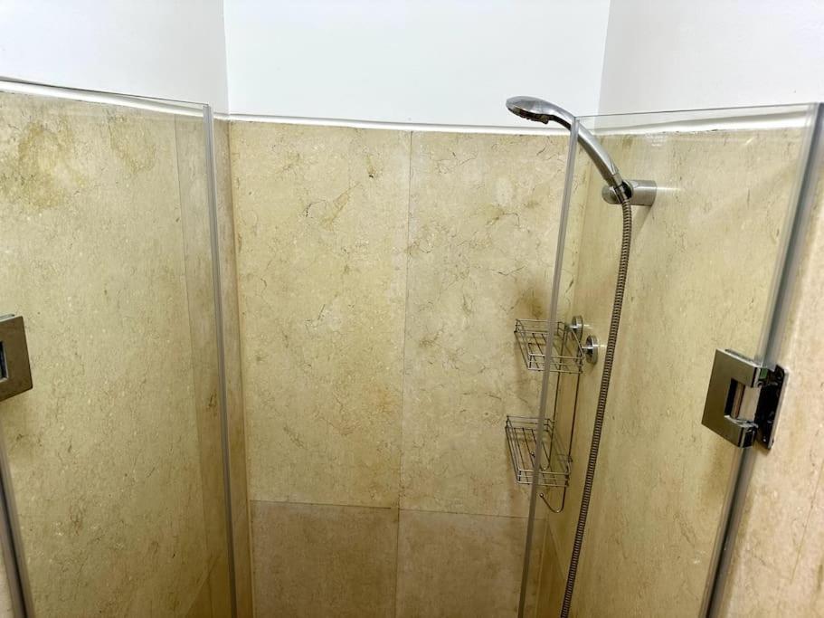 2 Bedroom Condo, With Pool, And Beach & Lagoon Access Hurghada Buitenkant foto